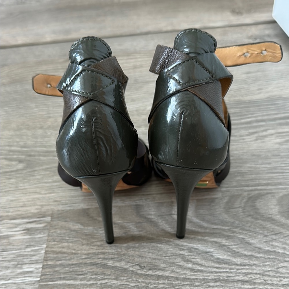L.A.M.B. Black and Brown Leather Heels - Picture 3 of 5